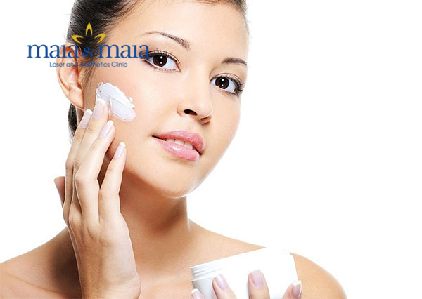 Dưỡng ẩm cho da mỗi ngày để chống lão hóa da Dưỡng ẩm cho da mỗi ngày để chống lão hóa da