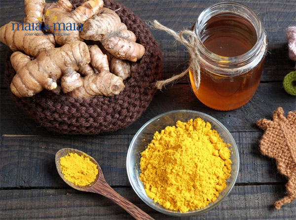 Mặt nạ bột nghệ và mật ong Mặt nạ bột nghệ và mật ong