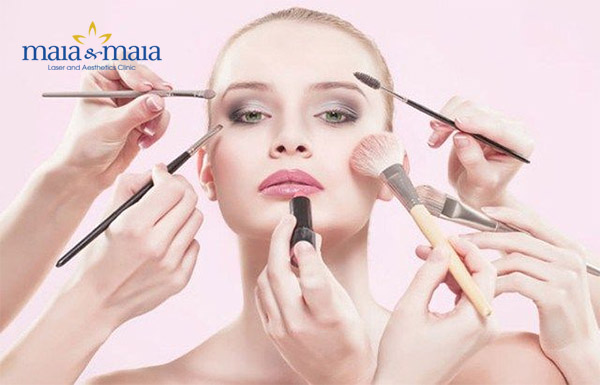 Hạn chế trang điểm Hạn chế trang điểm