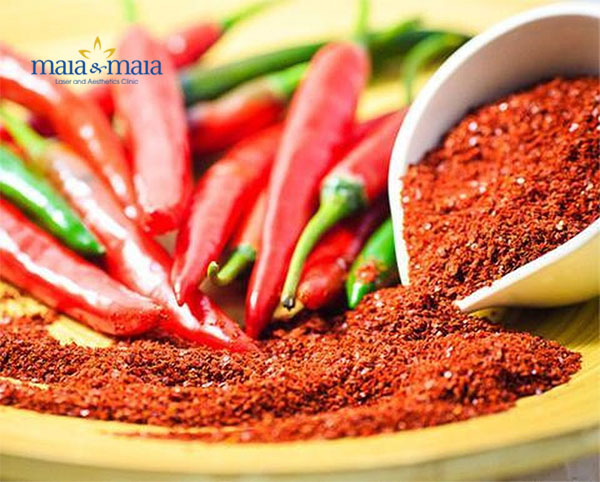 Người bị nổi mề đay nên tránh ăn đồ cay nóng Người bị nổi mề đay nên tránh ăn đồ cay nóng