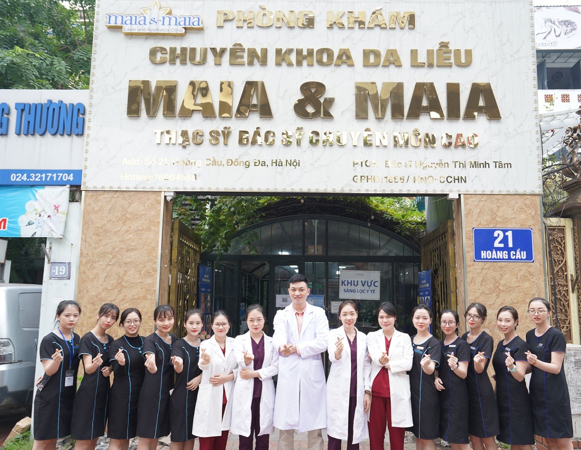 Đội ngũ y bác sĩ tại phòng khám Đội ngũ y bác sĩ tại phòng khám