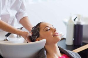 Sử dụng dầu gội theo tình trạng của tóc và da đầu
