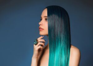 Nhuộm sấy quá nhiều khiến tóc bị căng thẳng và chậm phát triển