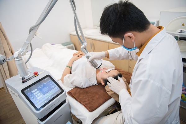 Laser có thể điều trị các loại sẹo mụn