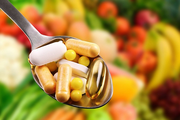 Sử dụng vitamin tổng hợp cần có sự chỉ định của bác sĩ