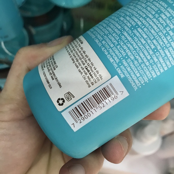 Hãy đọc kỹ bảng thành phần của dầu gội trước khi mua