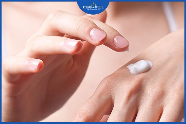 dị ứng thời tiết có lây không
